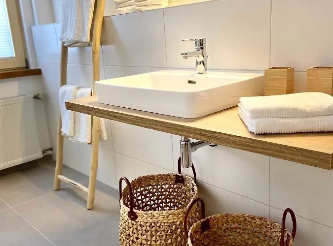 Neu!!! Moselbleibe Winzerhaus Kues アパート ベルンカステル・クース