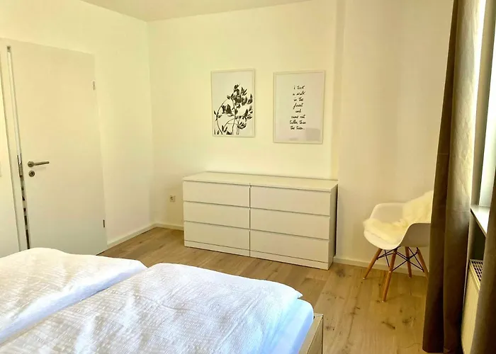 Neu!!! Moselbleibe Winzerhaus Kues ベルンカステル・クース