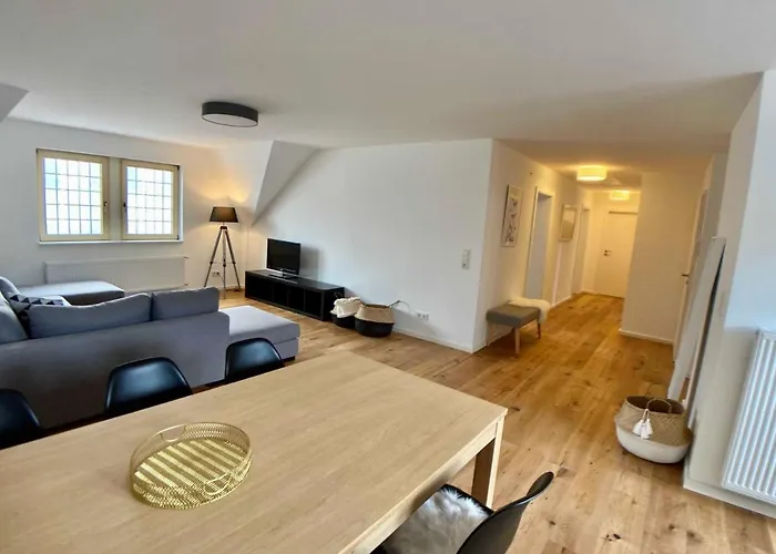 Neu!!! Moselbleibe Winzerhaus Kues ベルンカステル・クース